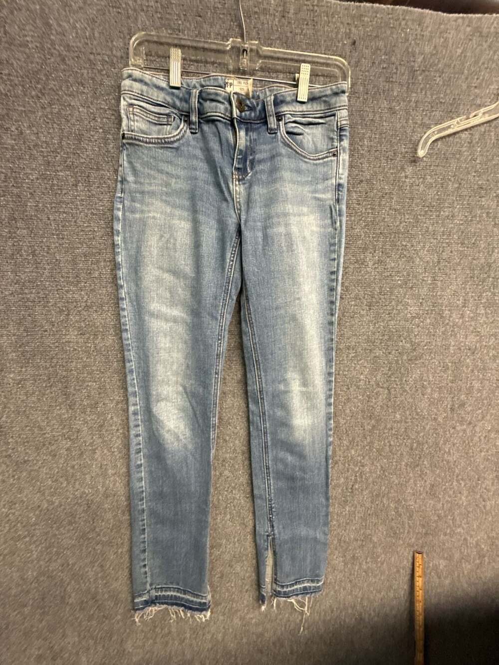 Free People Size 26 Raw Hem Side Slit Skinny Jeans